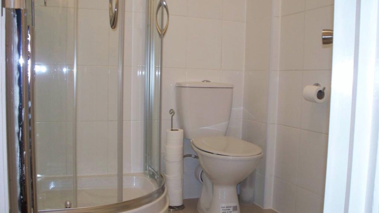 Photo of Bathroom in Bow