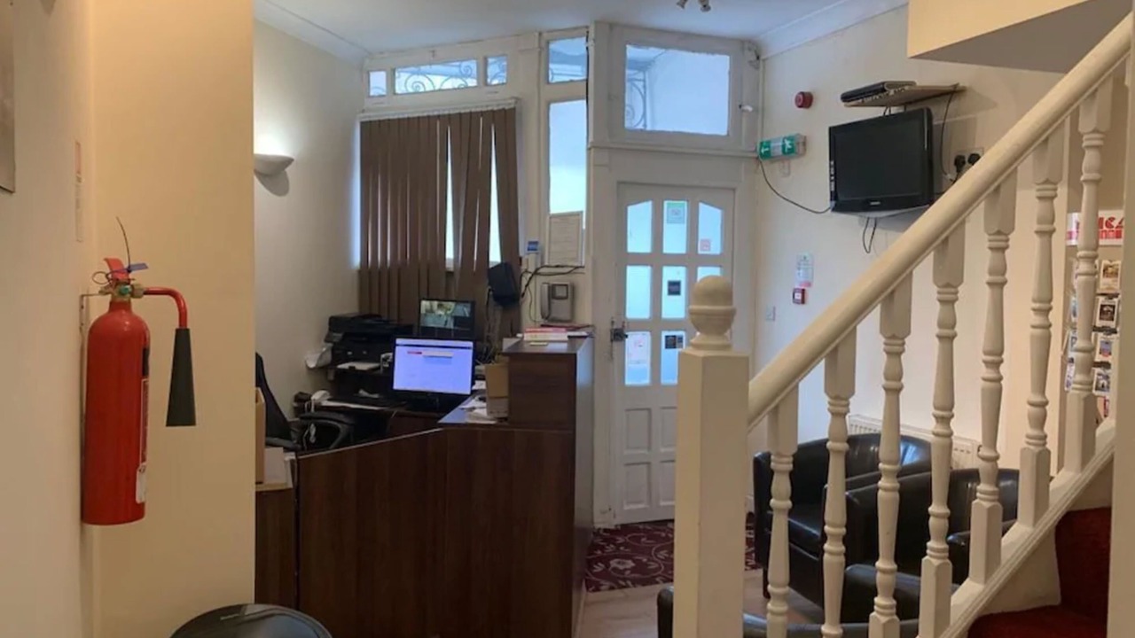 Photo of Others in Bow