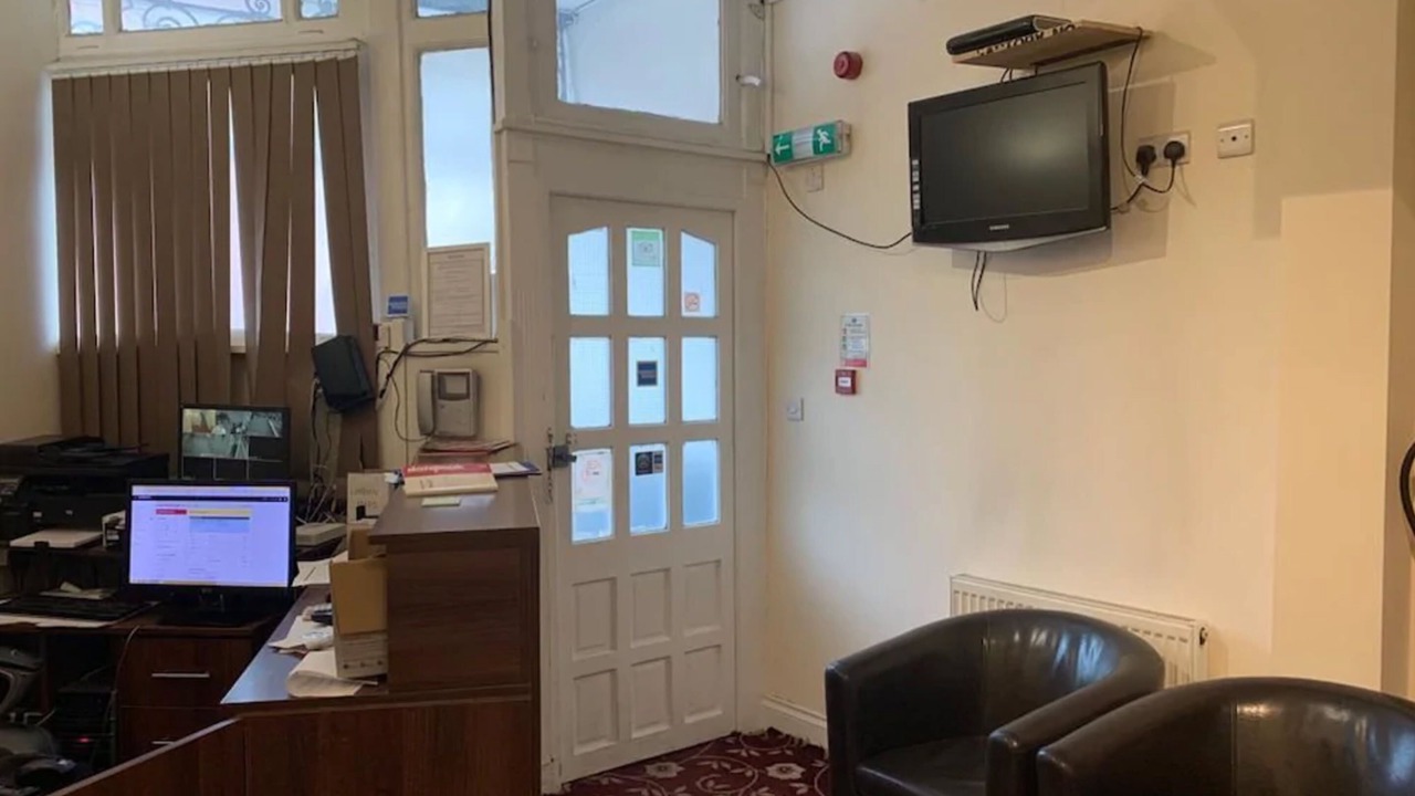 Photo of Others in Bow