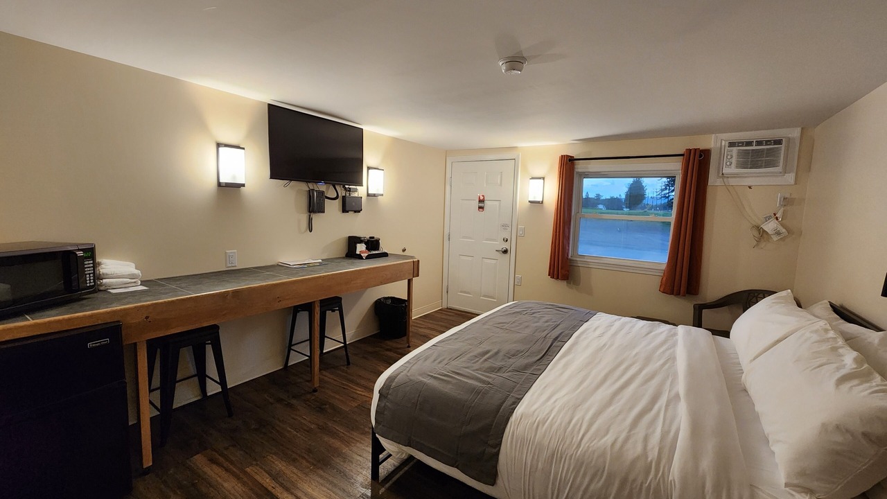 Photo of Bedroom in Colebrook