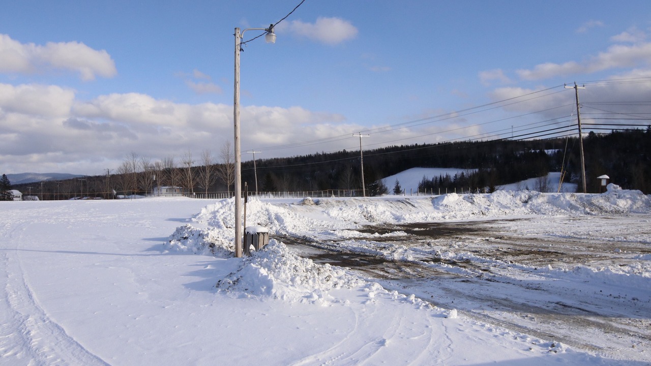 Photo of Outdoor in Colebrook