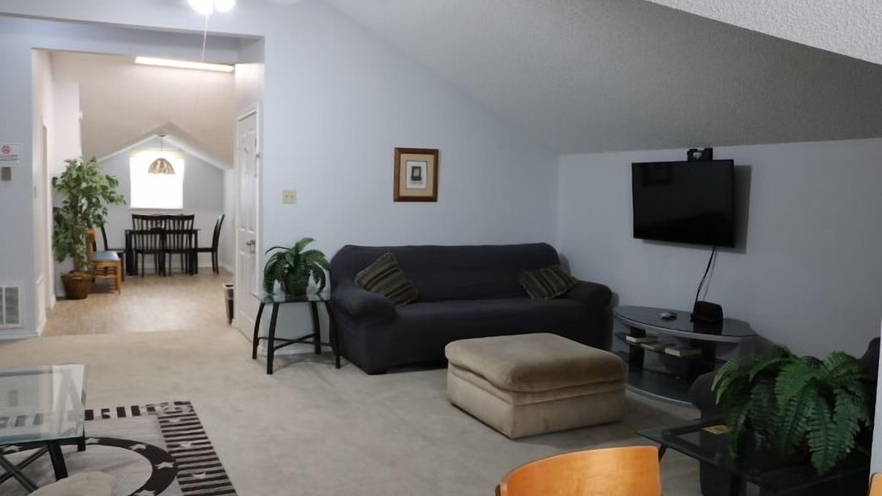 Photo of Bedroom in Emory