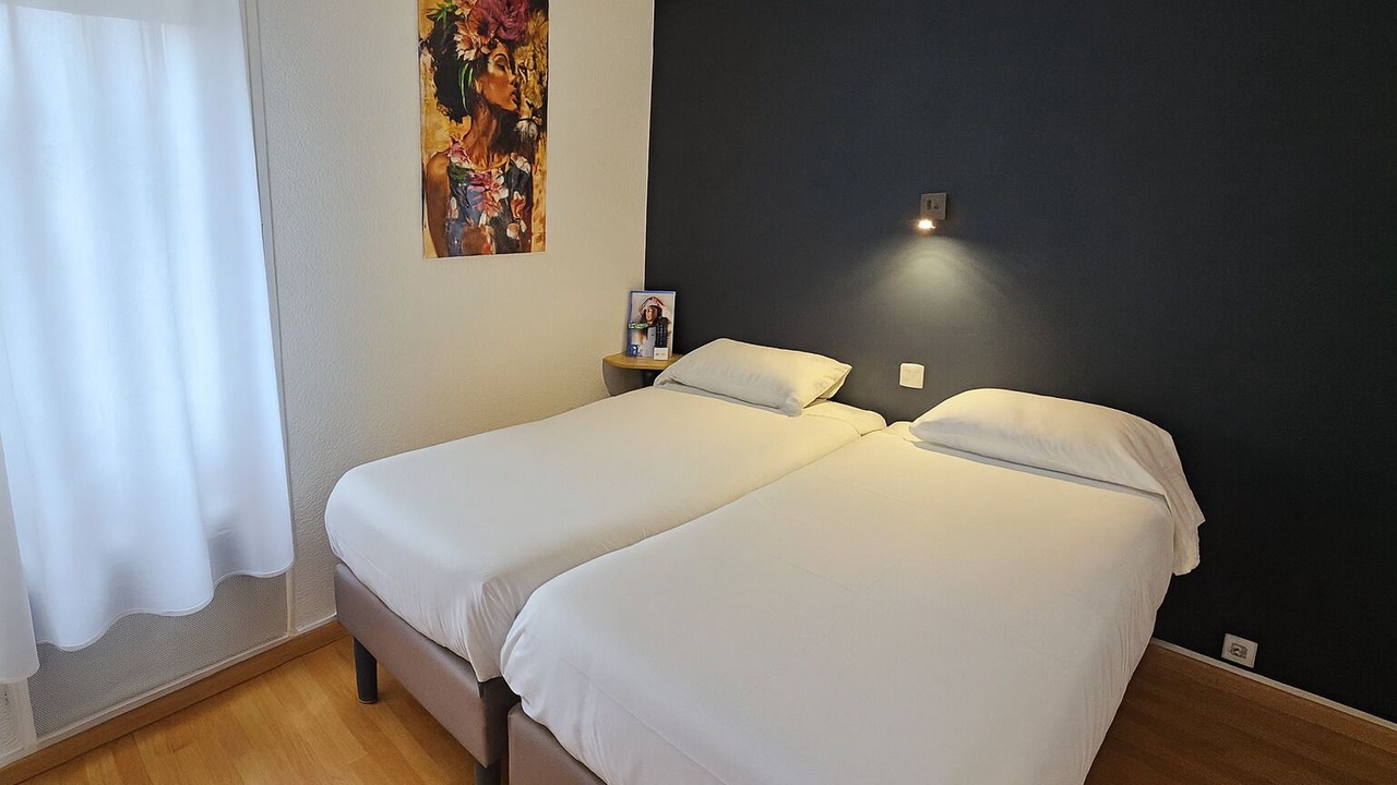 Photo of Bedroom in Limoges