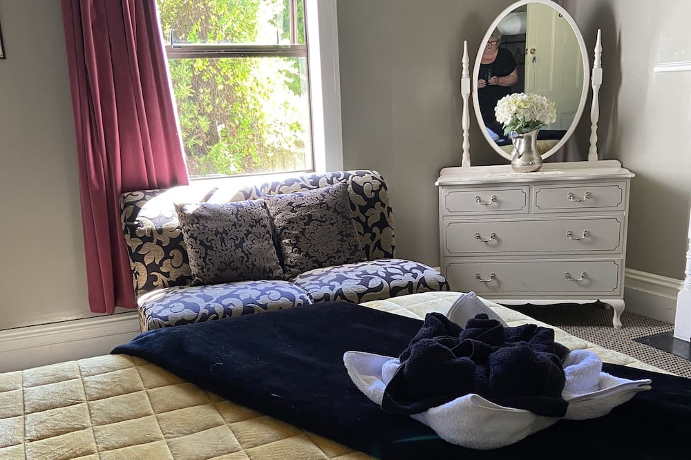 Photo of Bedroom in Reefton