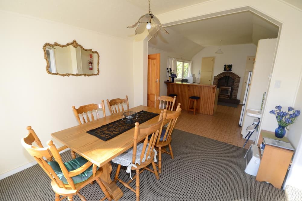 Photo of Kitchen in Reefton