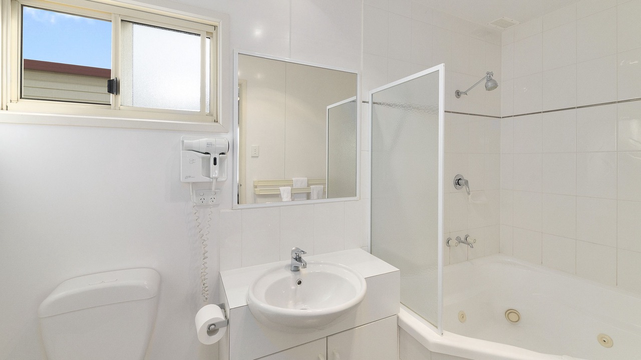 Photo of Bathroom in Benalla