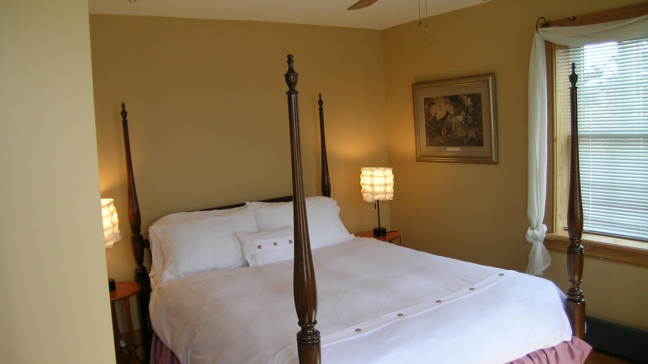 Photo of Bedroom in Campbellford