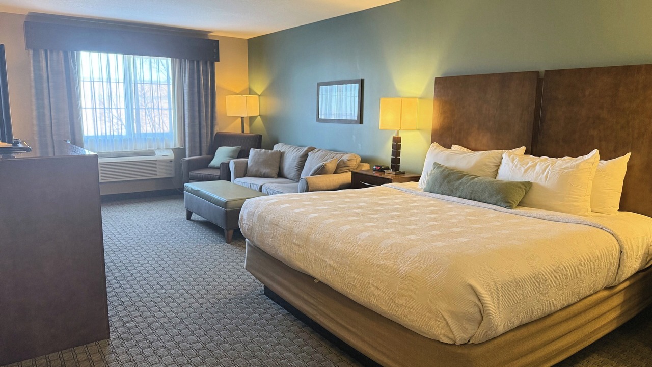 Photo of Bedroom in Delano