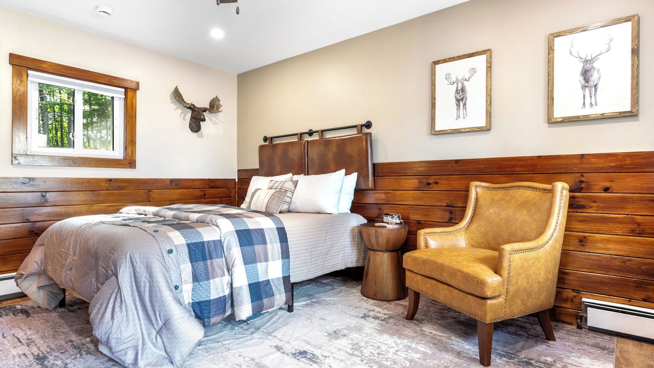 Photo of Bedroom in Bethel