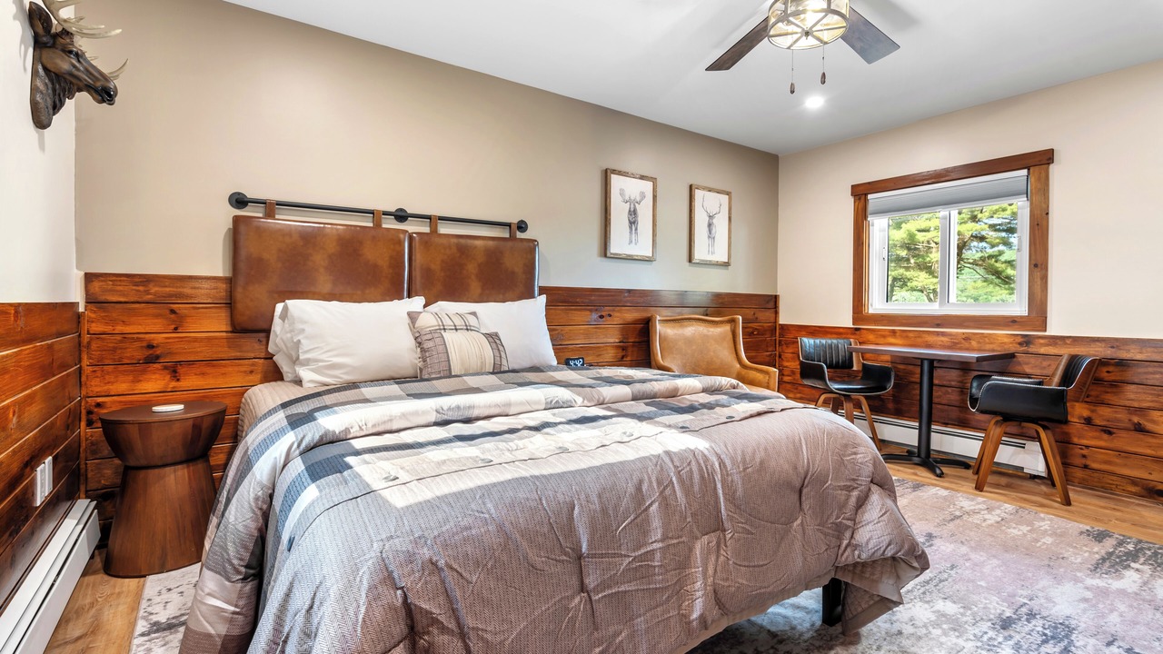 Photo of Bedroom in Bethel