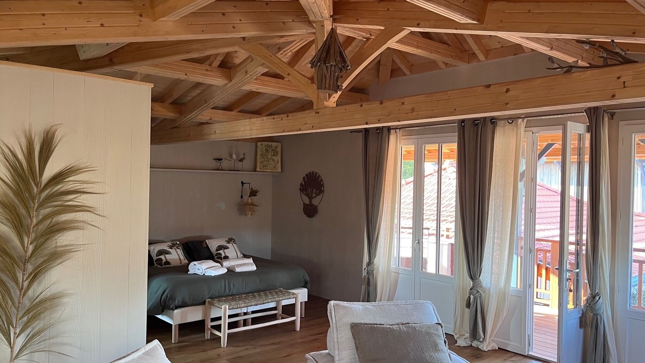 Photo of Others in Le Barp