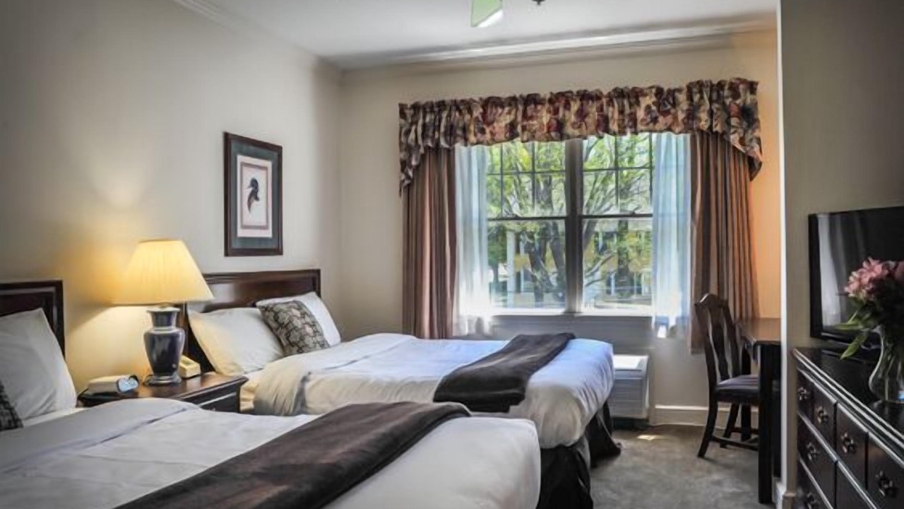 Photo of Bedroom in Bethel