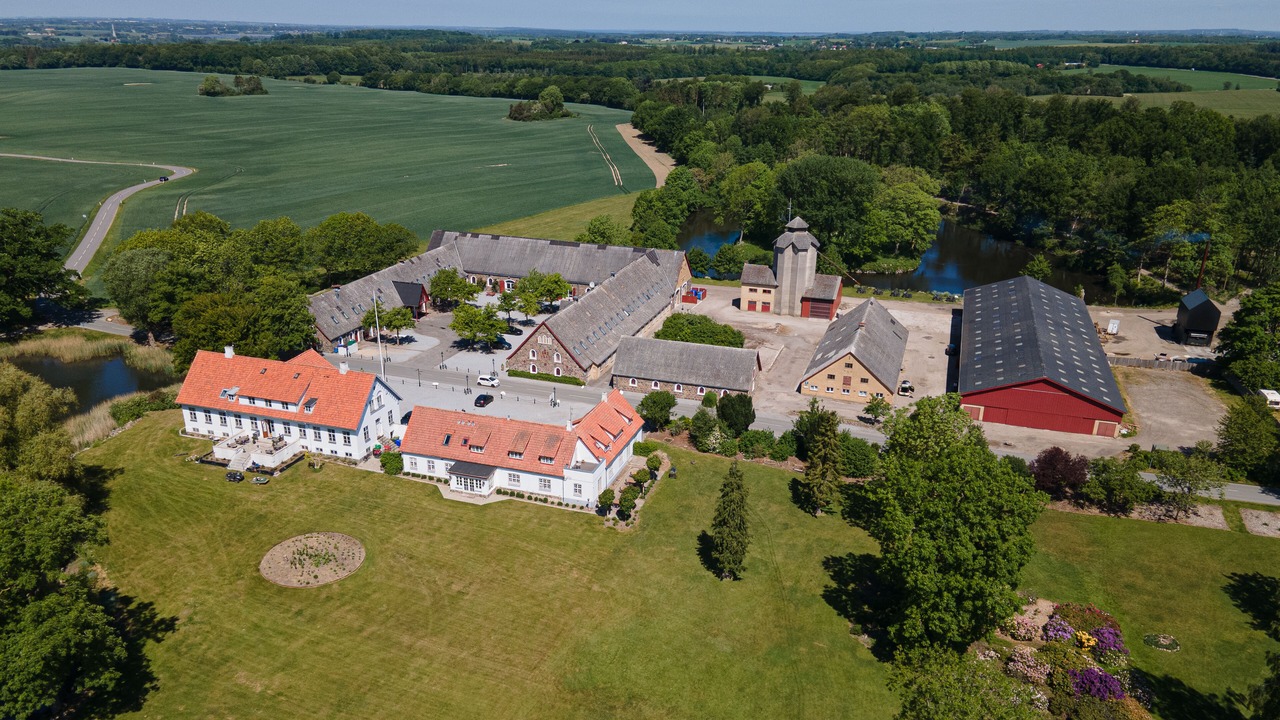 Photo of Buildings in Hvalso