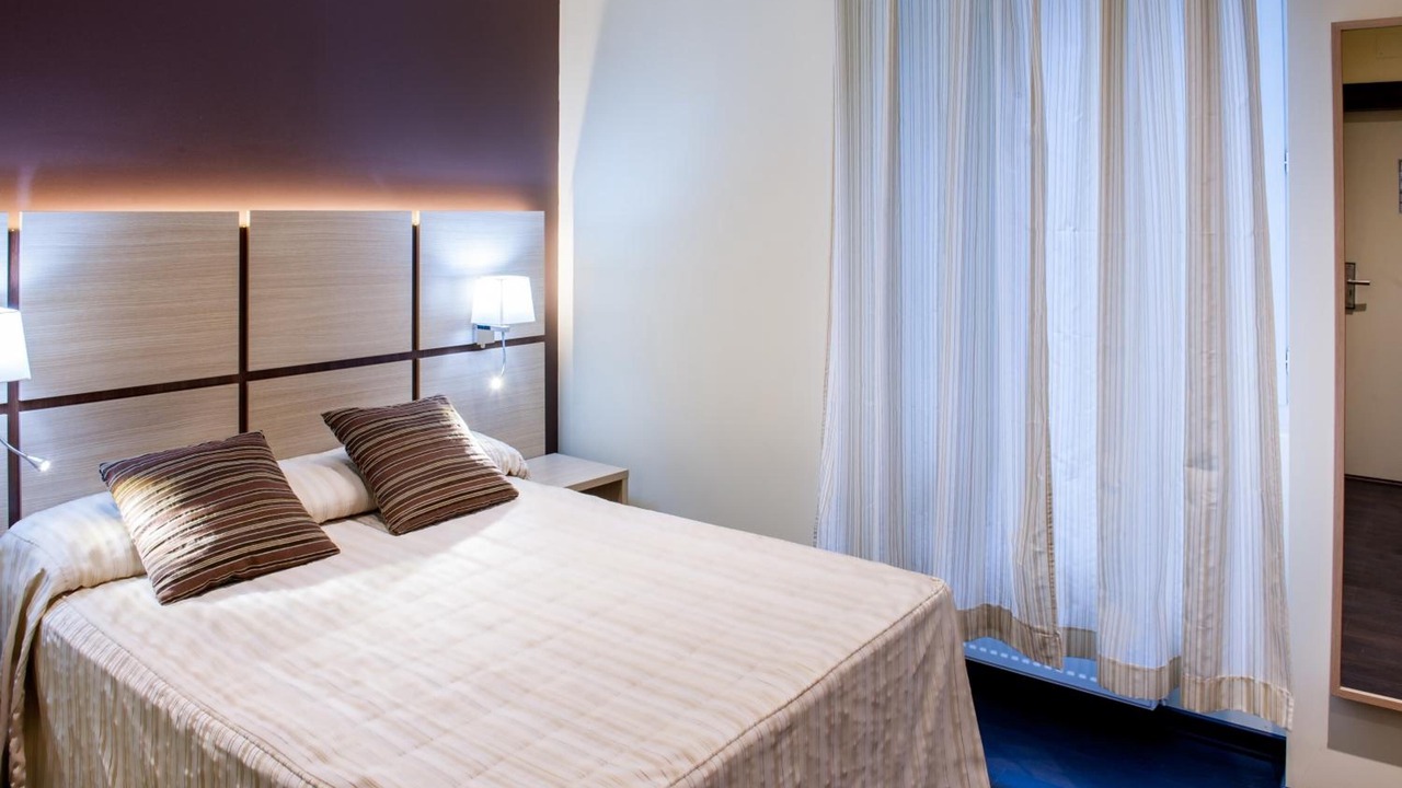 Photo of Bedroom in Lourdes