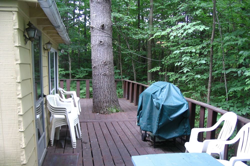 Photo of Patio Balcony in Weirs Beach