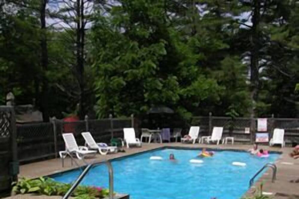 Photo of Others in Weirs Beach