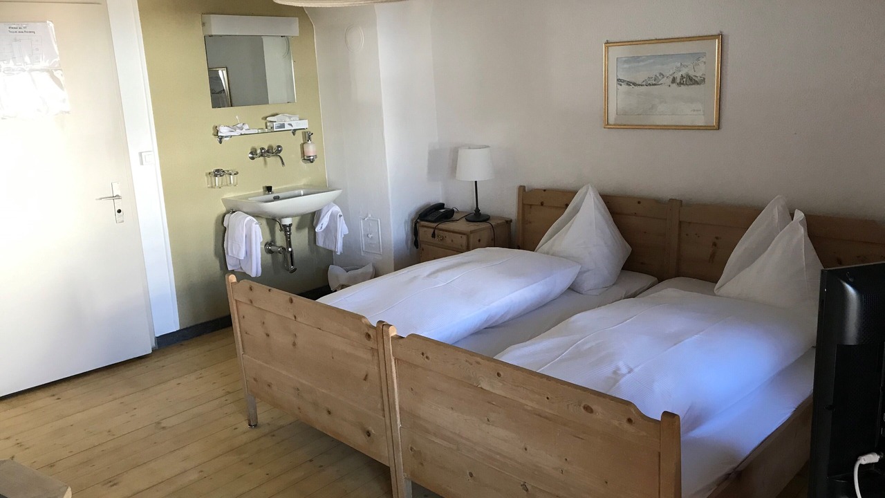 Photo of Bathroom in Zuoz