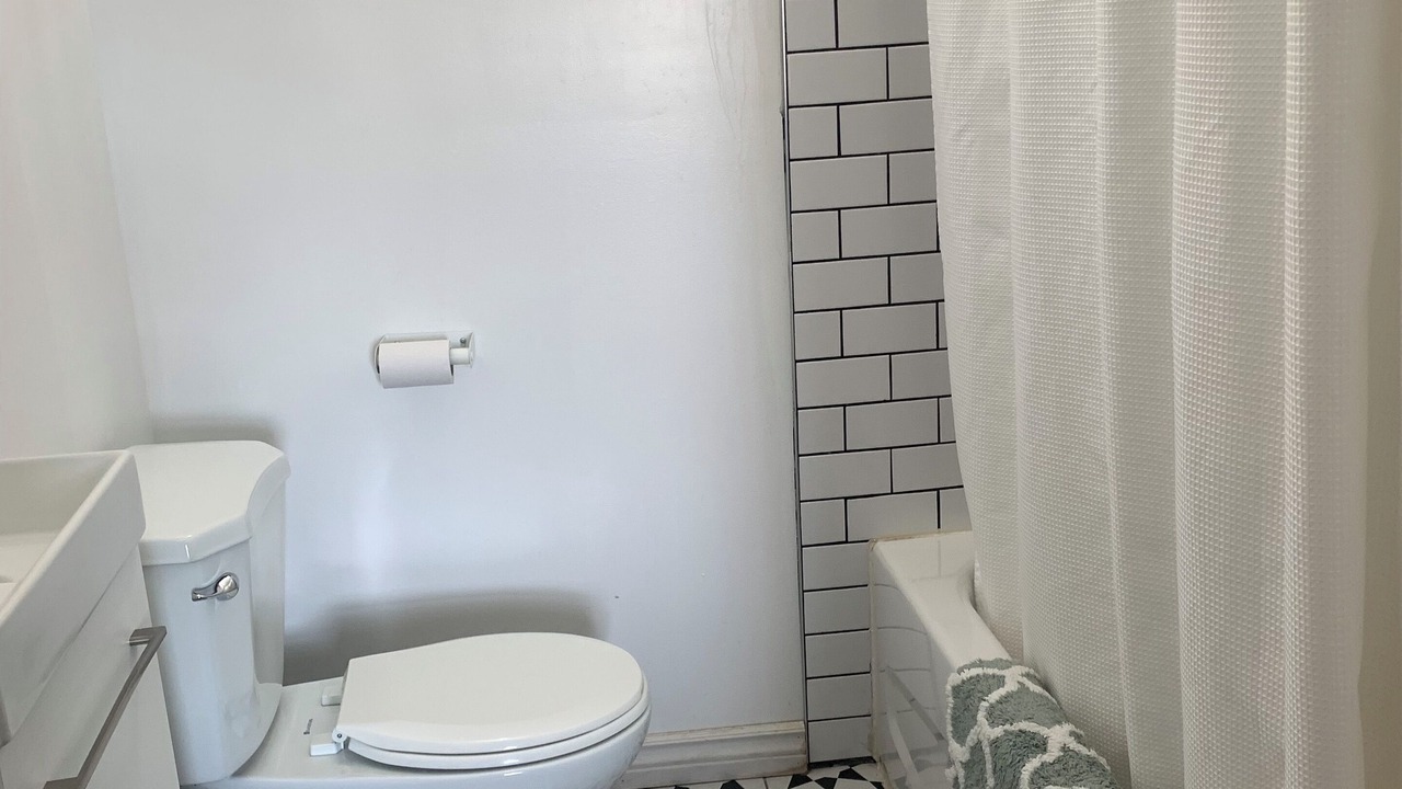 Photo of Bathroom in Mile End