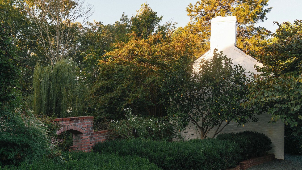 Photo of Outdoor in Boyd Tavern