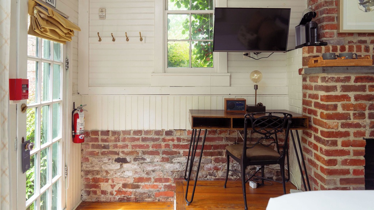 Photo of Outdoor in Boyd Tavern