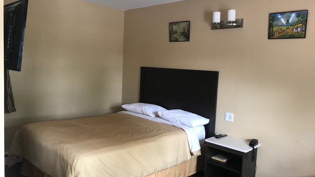 Photo of Bedroom in Paris