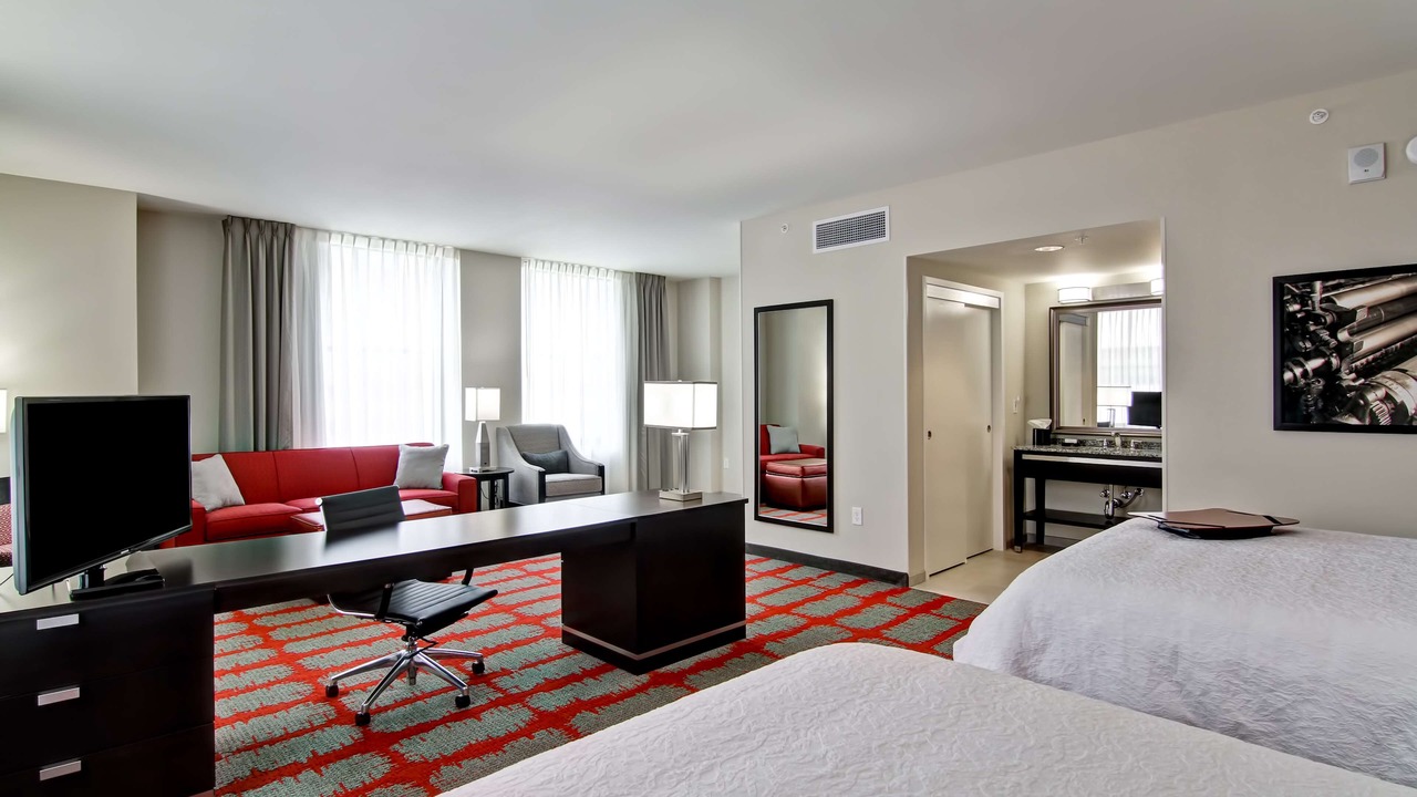 Photo of Livingroom in Central Business District