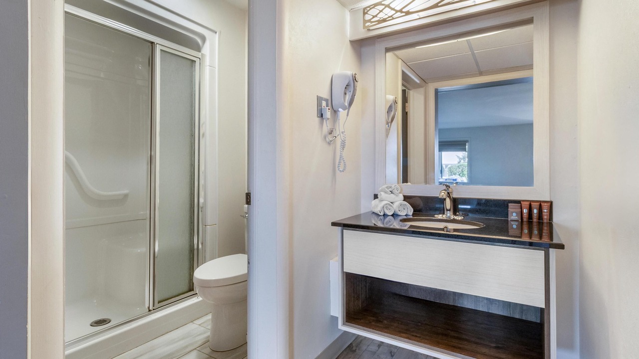 Photo of Bathroom in Beresford