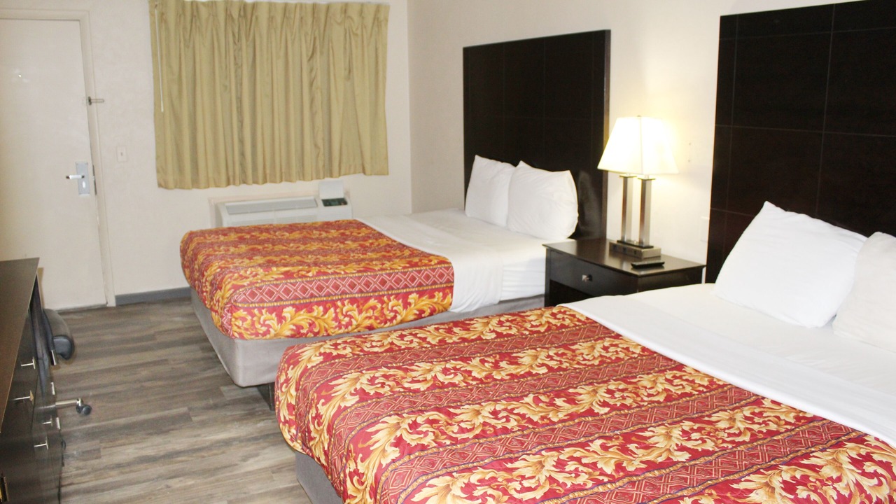 Photo of Bedroom in Huntington