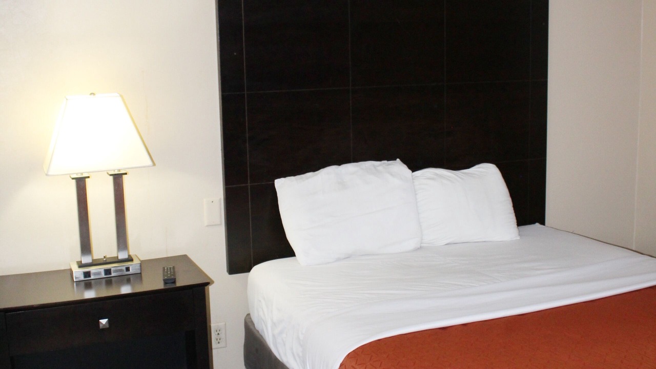 Photo of Bedroom in Huntington