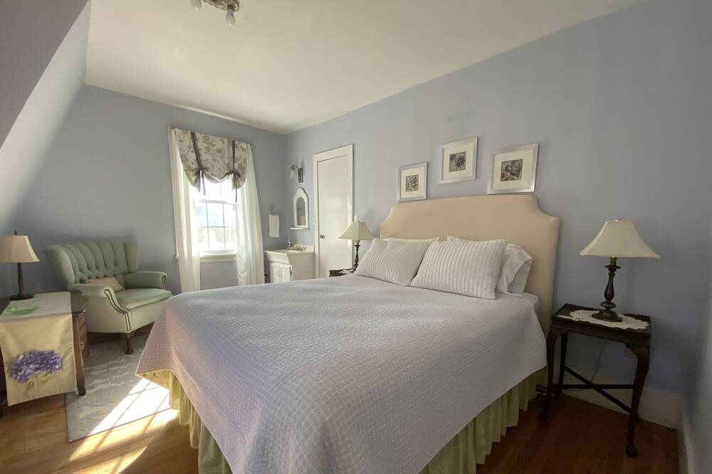 Photo of Bedroom in Great Barrington