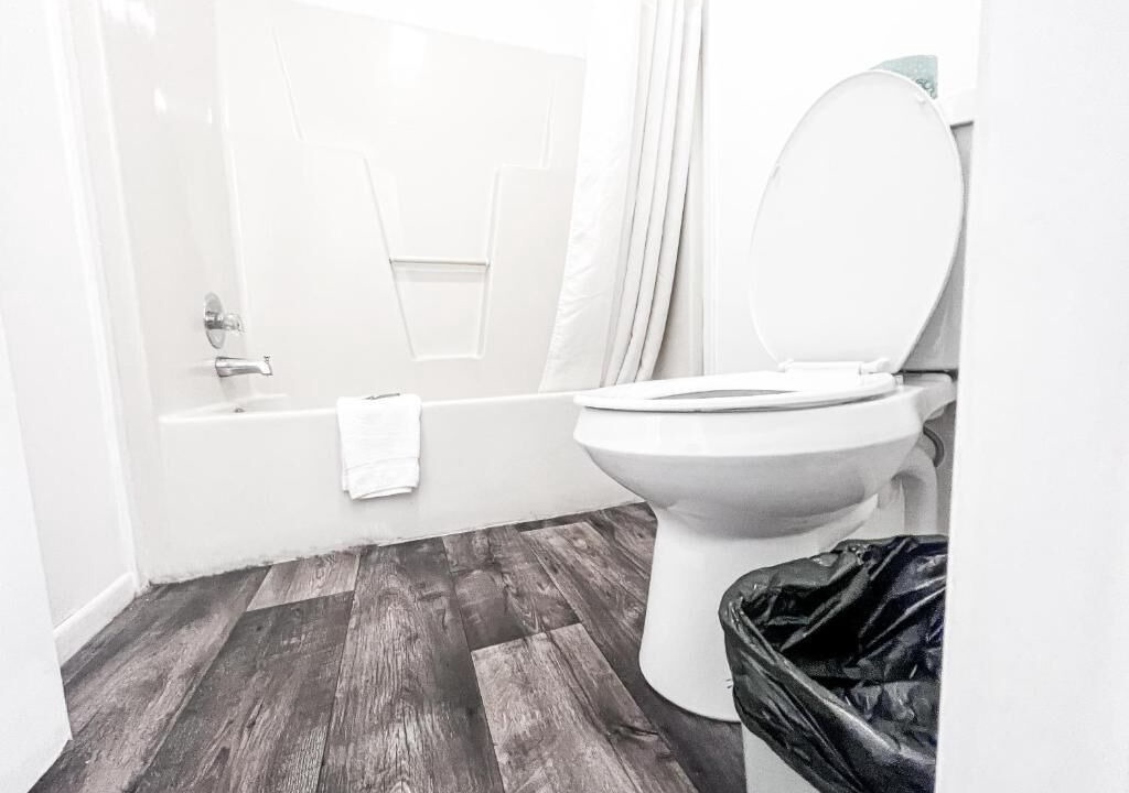 Photo of Others in Calhoun