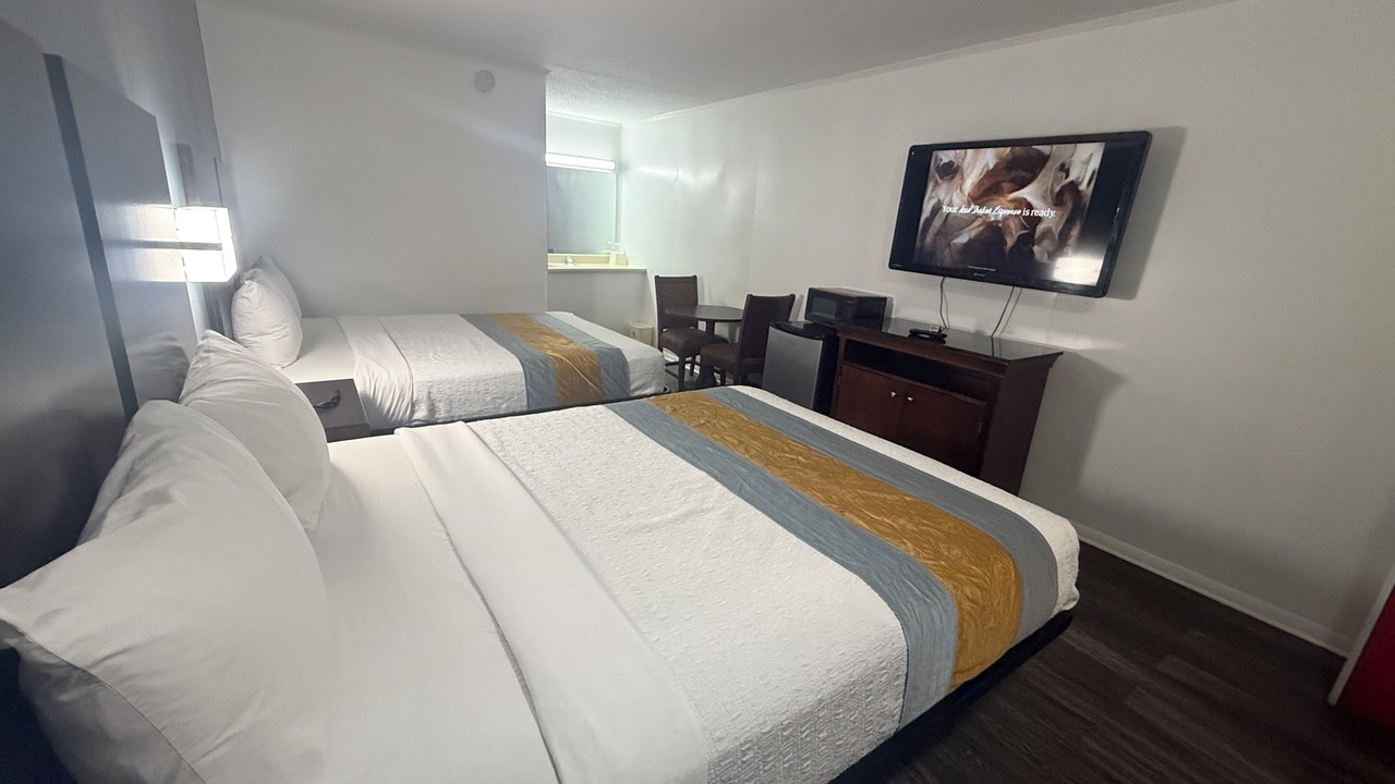 Photo of Others in Calhoun