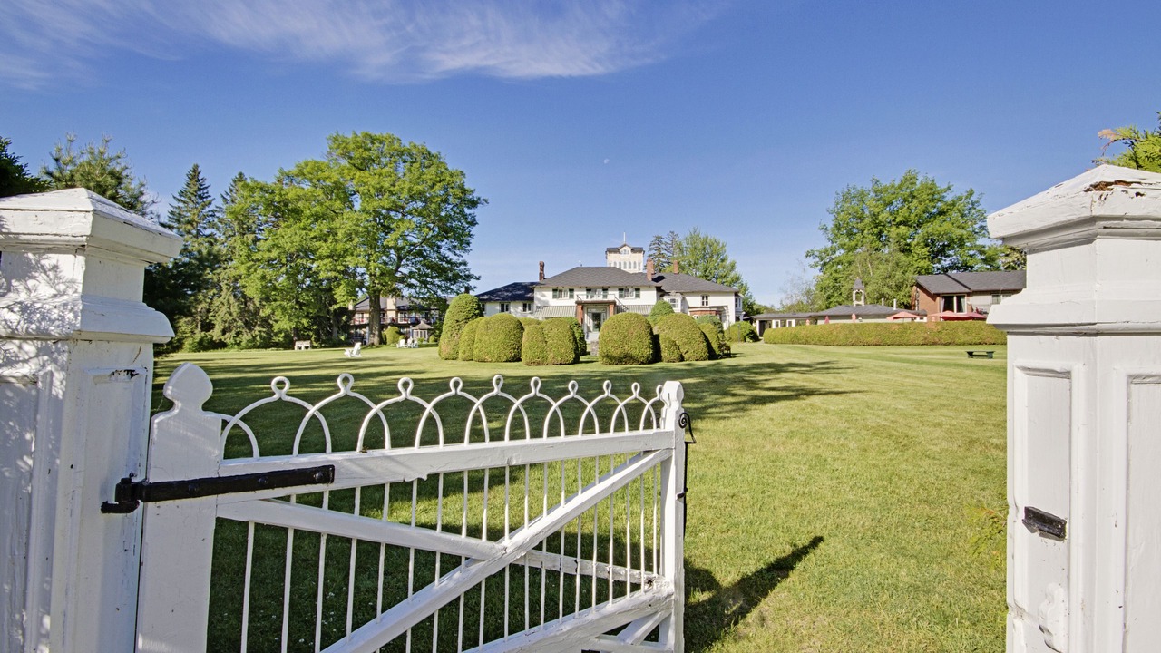 Photo of Outdoor in Jacksons Point