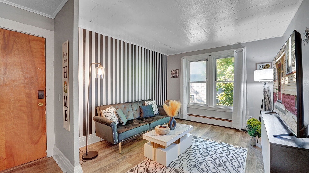 Photo of Livingroom in Rochester