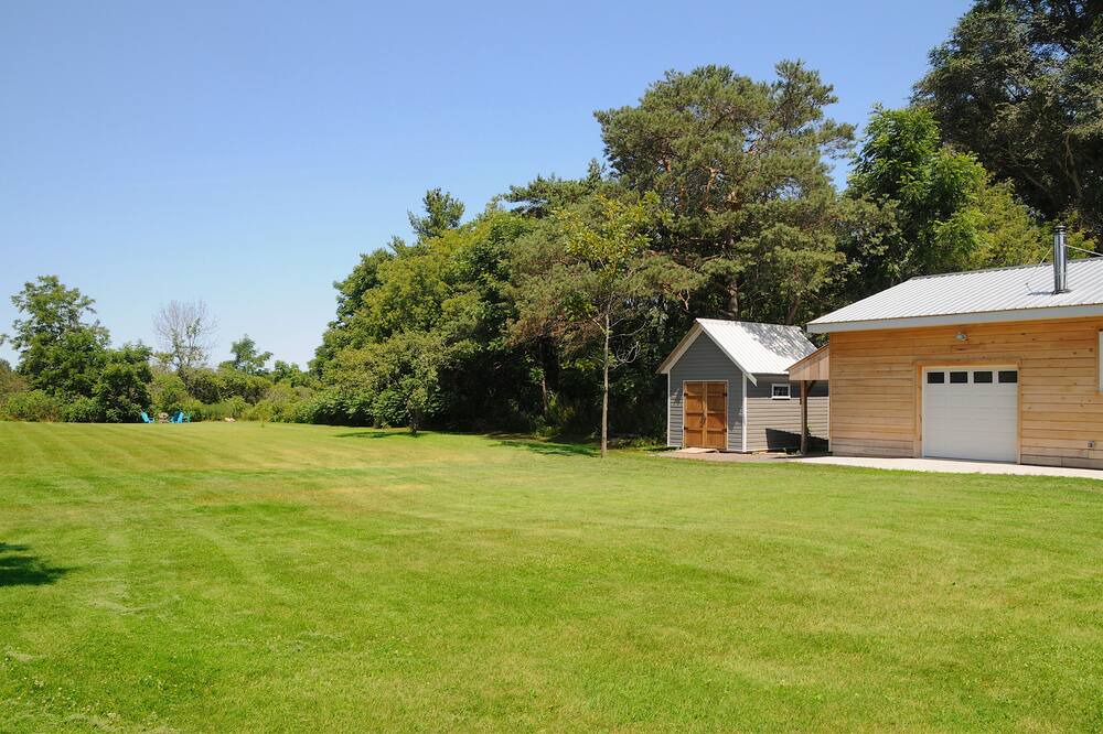 Photo of Outdoor in Carrying Place