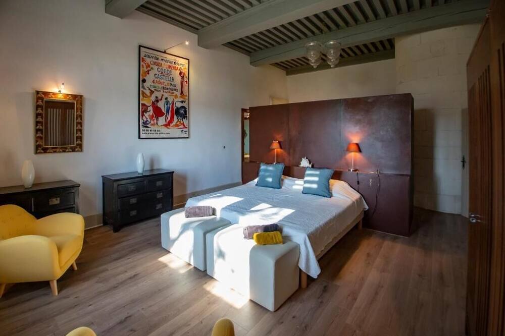 Photo of Bedroom in Arles