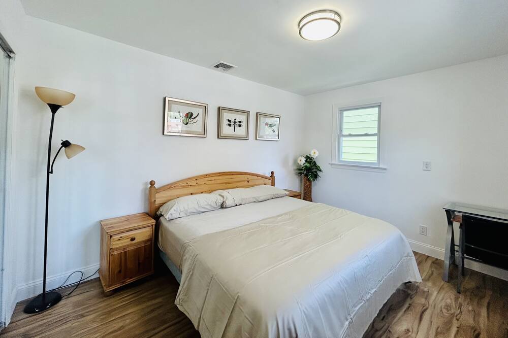 Photo of Bedroom in Hackensack