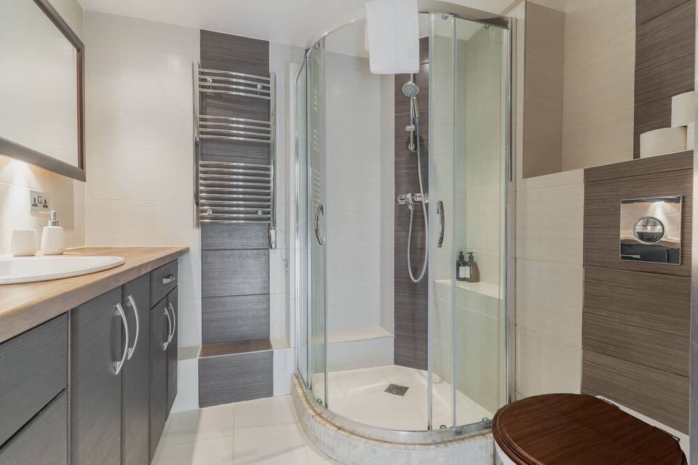 Photo of Others in Greenwich West