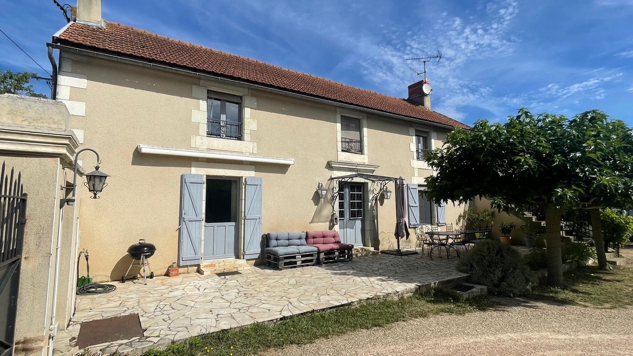 Photo of Outdoor in Amberre