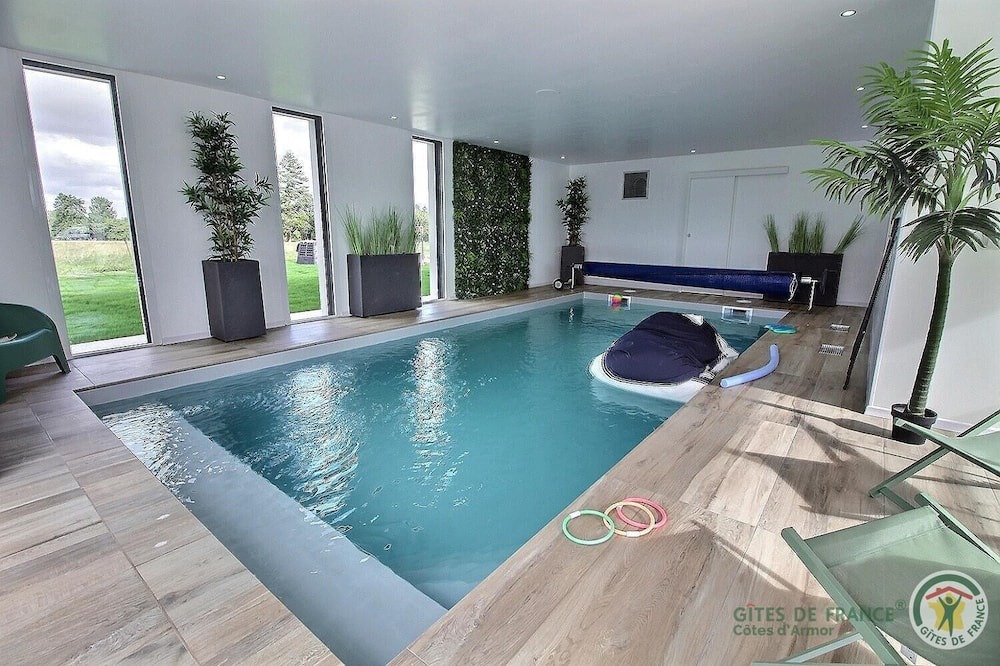 Photo of Outdoor in Saint-Bihy