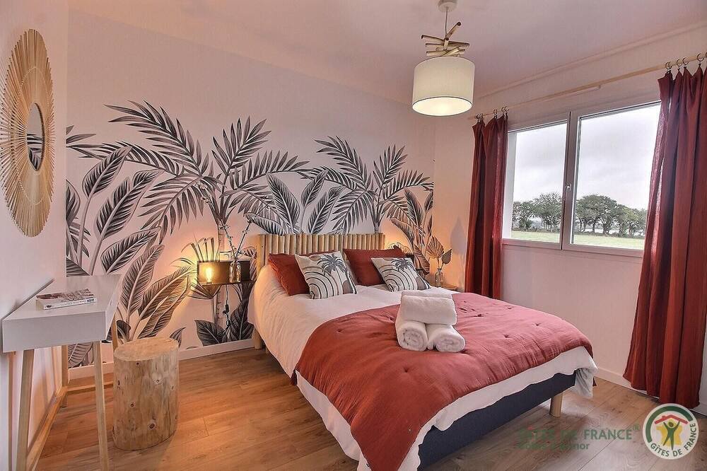 Photo of Bedroom in Saint-Bihy