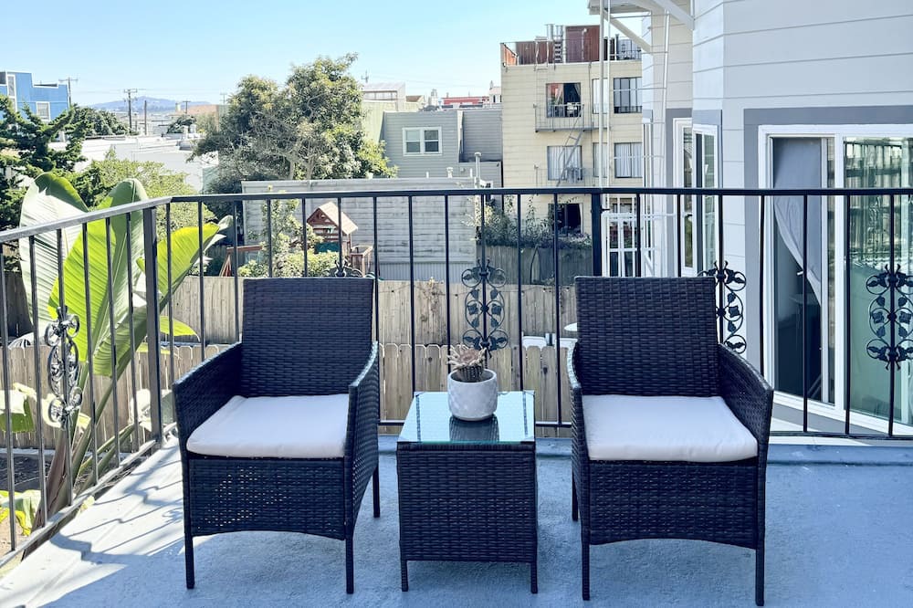 Photo of Outdoor in Outer Richmond