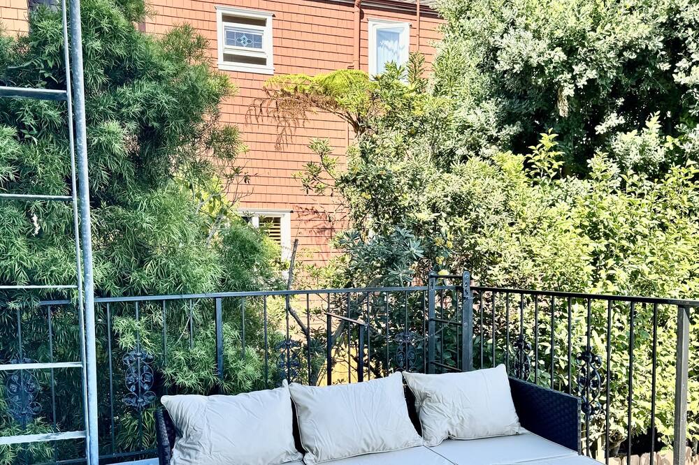 Photo of Outdoor in Outer Richmond