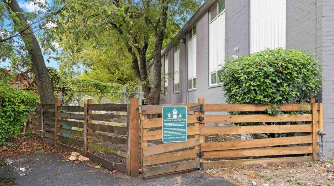 Photo of Outdoor in Cherrywood
