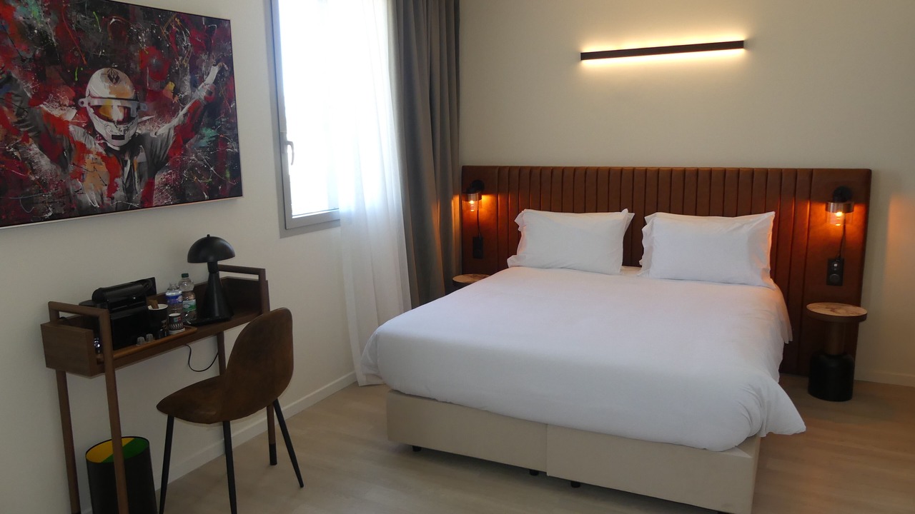 Photo of Others in Signes