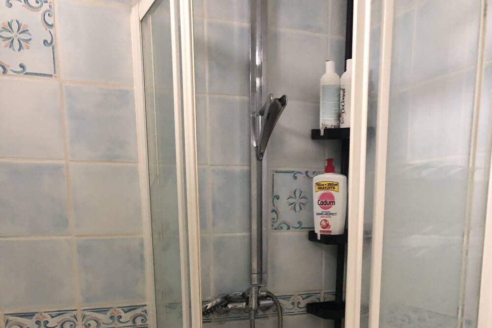 Photo of Bathroom in Marsan