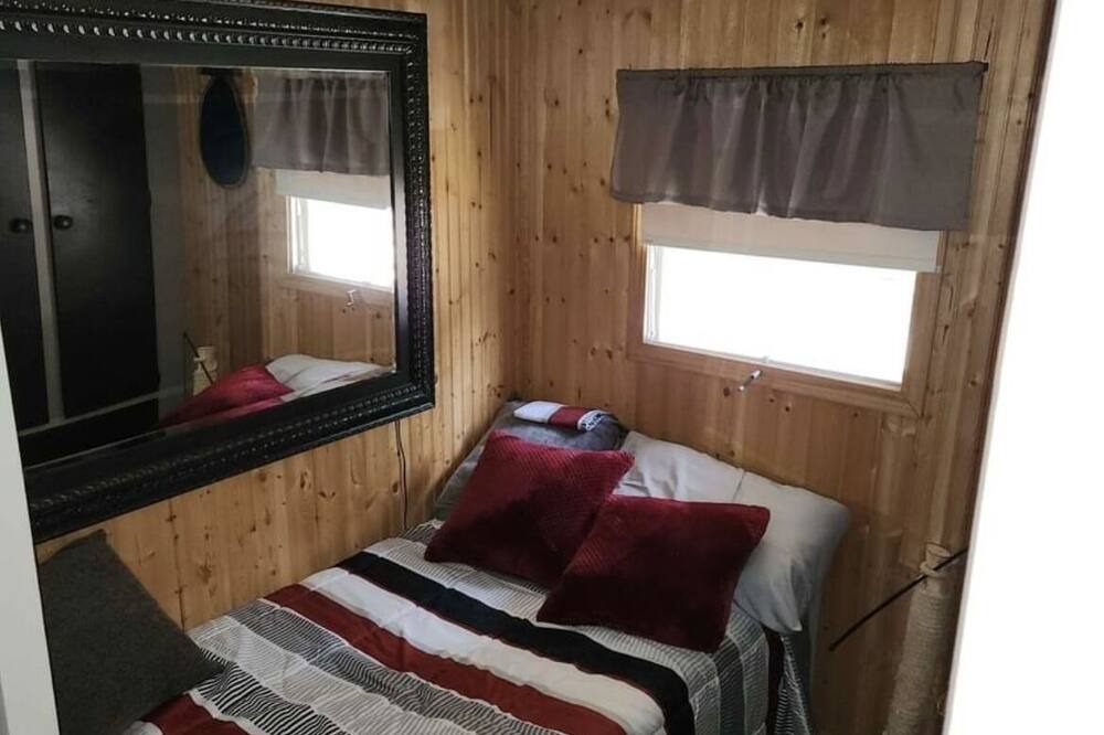 Photo of Bedroom in Clintonville
