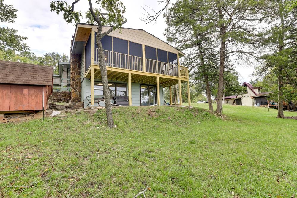 Photo of Outdoor in Lost Bridge Village