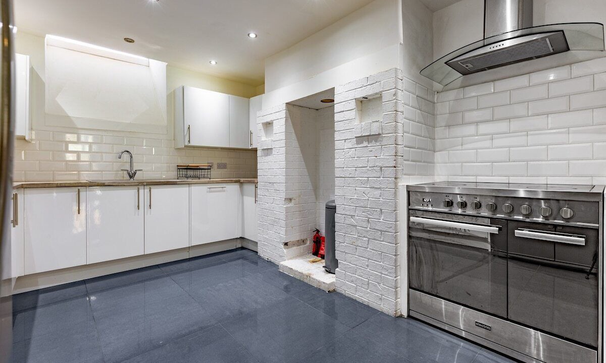 Photo of Kitchen in Northampton