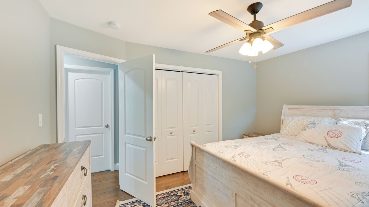 Photo of Others in Hampton Bays